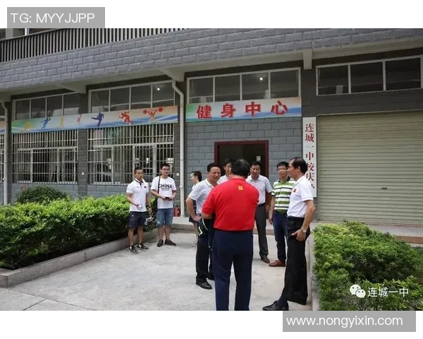 杨伟专访:从羽毛球小将到世界冠军的奋斗与成长历程回顾 杨伟专访:从羽毛球小将到世界冠军的奋斗与成长历程回顾