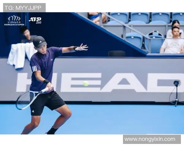 杭州网球队荣登全国网球配合排行榜第七名展现实力与团队精神