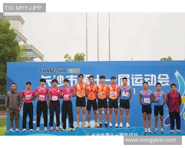 武汉足球队默契配合解析助力球队在赛场上取得佳绩