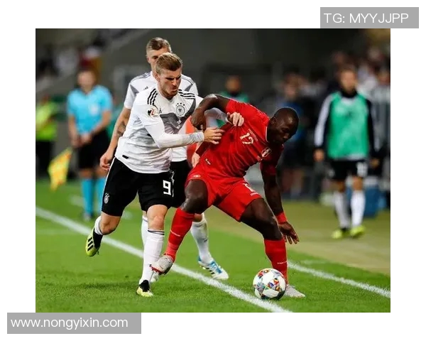 秘鲁与哥伦比亚足球赛精彩直播全程回顾与分析