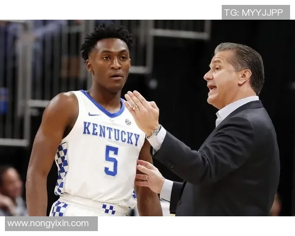 伊曼纽尔奎克利:从新秀到明星的成长之路与未来展望 伊曼纽尔奎克利:从新秀到明星的成长之路与未来展望