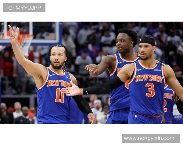 勇士与森林狼激战正酣双方球员全力以赴争夺胜利荣耀