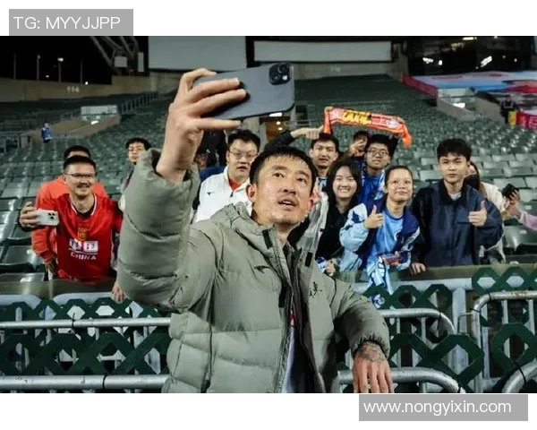 省港杯激战在即香港队迎战广东队争夺荣耀之战