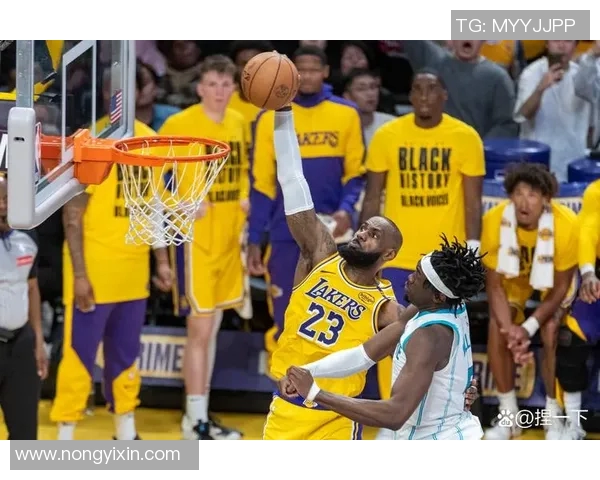 詹姆斯领衔NBA新赛季展望：传奇球员的荣耀与挑战之路