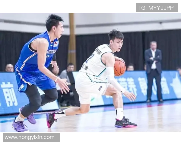 齐麟:从篮球新星到职业生涯的璀璨之路,探索他的成长与挑战 齐麟:从篮球新星到职业生涯的璀璨之路,探索他的成长与挑战