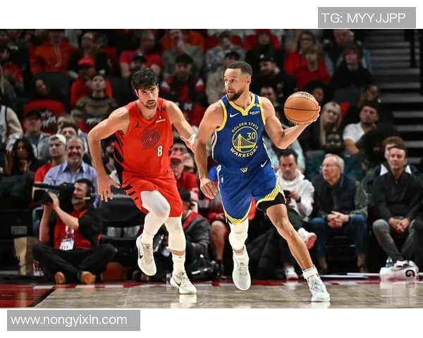 勇士与开拓者激战四月二十六日争夺季后赛关键胜利的精彩对决 勇士与开拓者激战四月二十六日争夺季后赛关键胜利的精彩对决